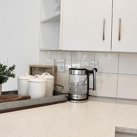 5-Min Walk To Village - Havelock North Holiday Home With Spa Pool Kültér fotó