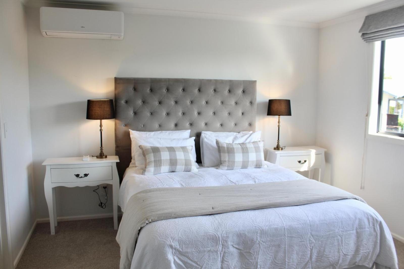 5-Min Walk To Village - Havelock North Holiday Home With Spa Pool Kültér fotó